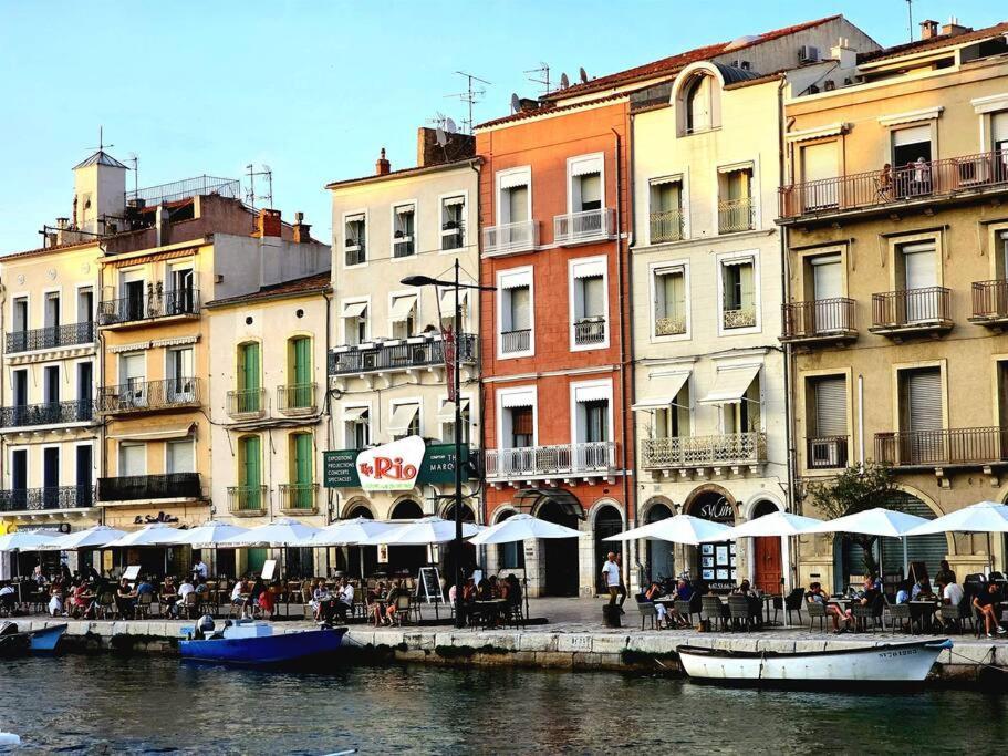 Le Calme A Deux Pas Du Port De Sete Apartman Kültér fotó